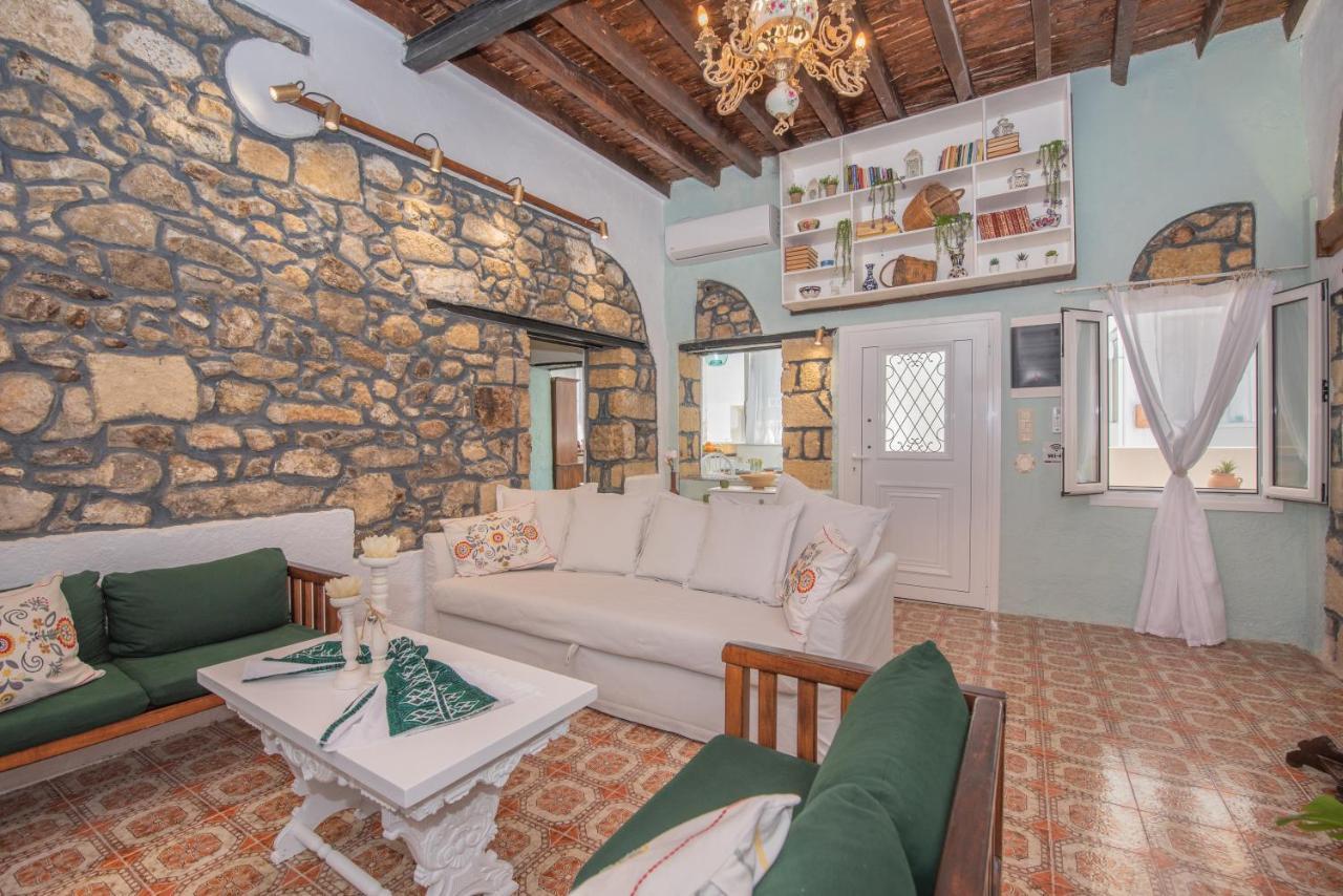 Philoxenia Traditional House Pastida Exterior photo